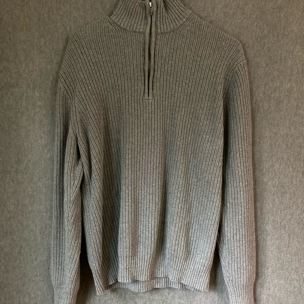 Grey sweater